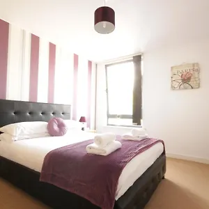 Apartment Marina Water View, Kingston upon Hull